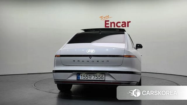 Hyundai Grandeur (GN7) id 3793715 из Кореи 14