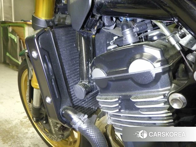 Engine photo
