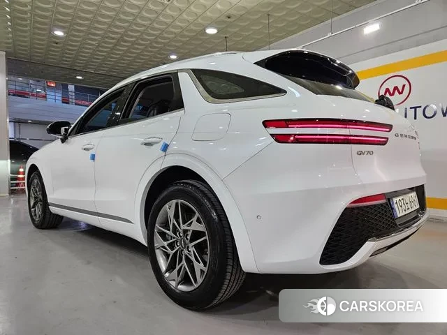 Genesis GV70 id 3534200 из Кореи 14