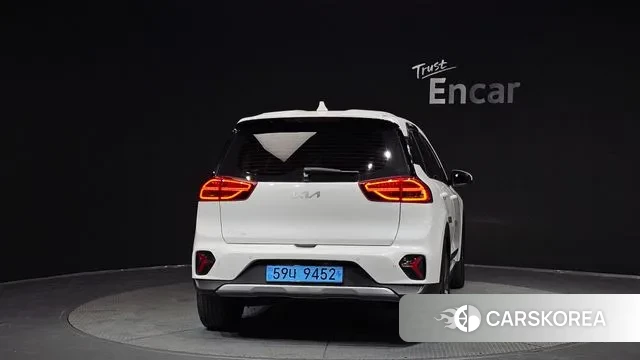 Kia Niro Plus id 3776944 из Кореи 14