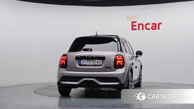 Mini Cooper S id 3625293 из Кореи 14