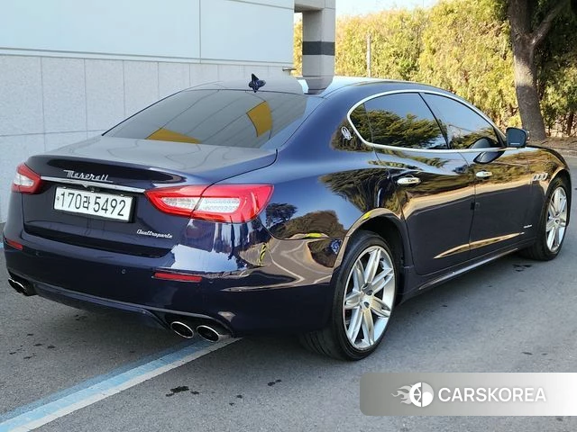 Maserati Quattroporte id 3900062 из Кореи 14