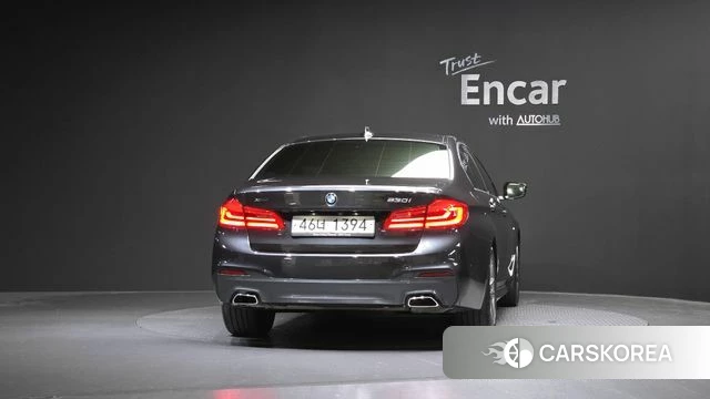 BMW 5 Series (G30) id 4465687 из Кореи 27