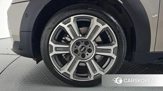 Mini Cooper S Countryman id 4572078 из Кореи 28