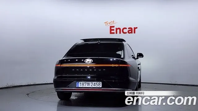Hyundai Grandeur (GN7) id 2867837 из Кореи 14