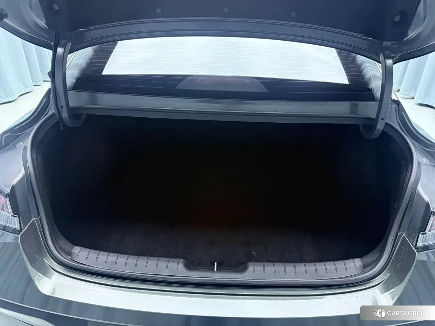 Hyundai Elantra id 4680825 из Китая 14