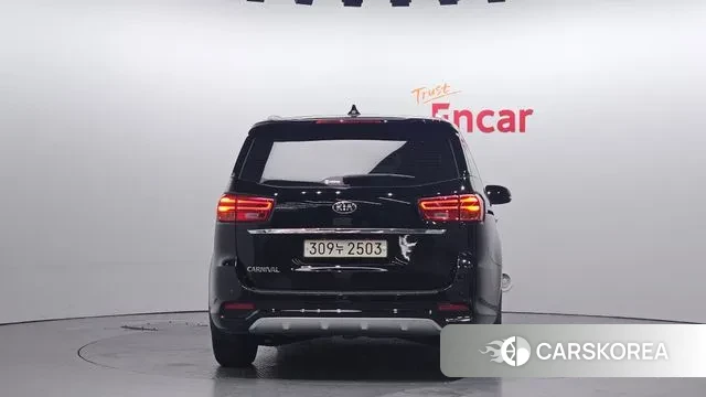 Kia The New Carnival id 3484338 из Кореи 14