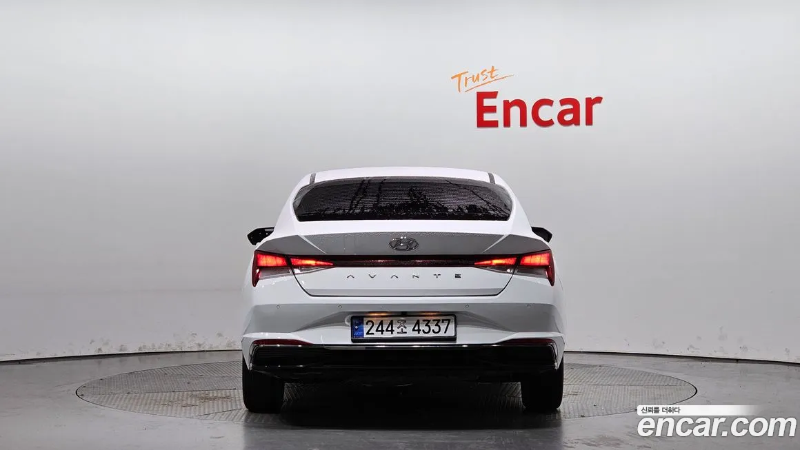 Hyundai Avante Hybrid (CN7) id 2155090 из Кореи 11