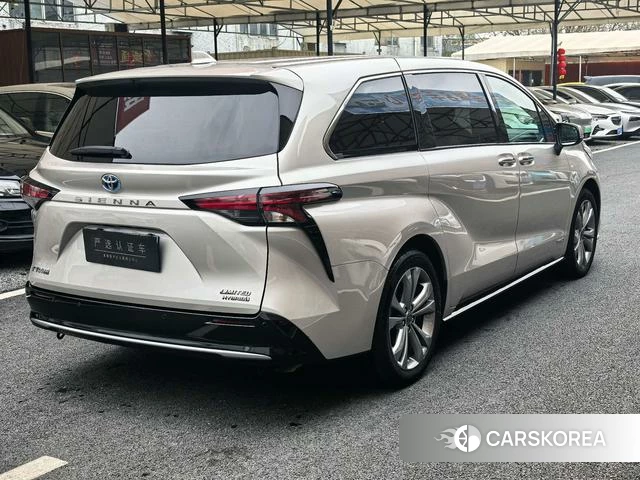 Toyota Saina id 4335083 из Китая 7