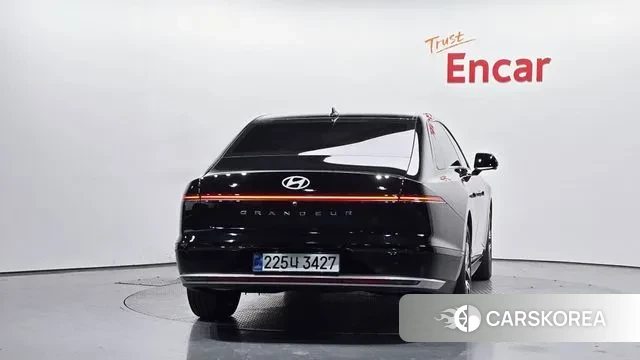 Hyundai Grandeur (GN7) id 3775712 из Кореи 14