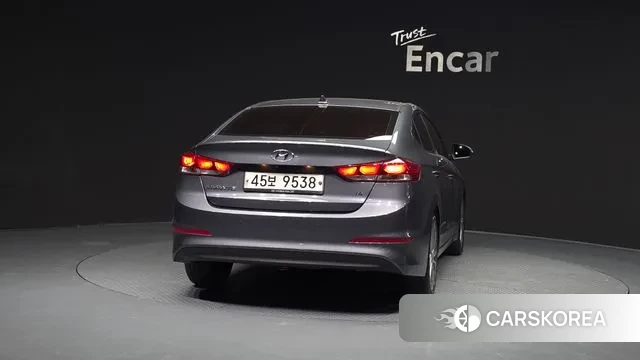 Hyundai Avante AD id 3766854 из Кореи 14