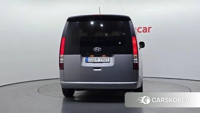 Hyundai Staria id 4315920 из Кореи 14