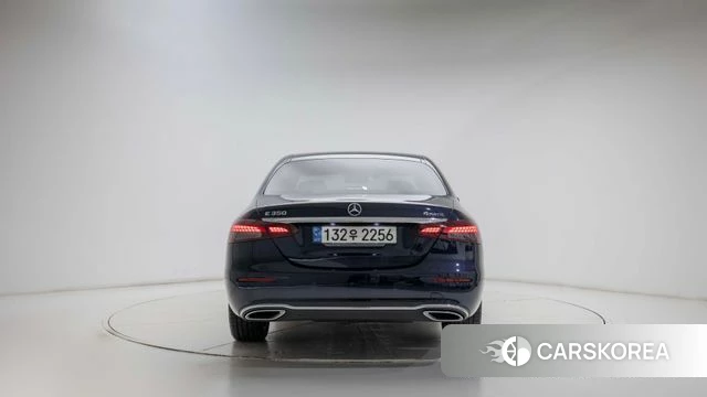 Mercedes-Benz E-Class W213 id 4529201 из Кореи 14