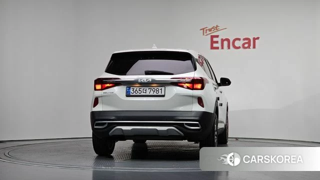 Kia Seltos id 4463613 из Кореи 14