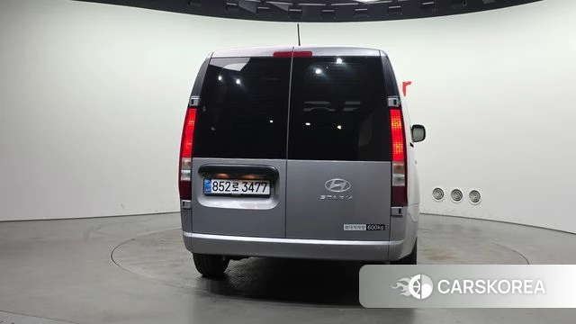 Hyundai Staria id 3810947 из Кореи 14