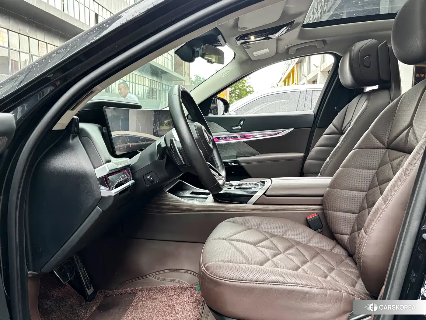 BMW 7 series 2024 Черный из Китая, фото 4