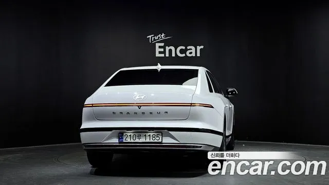 Hyundai Grandeur Hybrid (GN7) id 2698879 из Кореи 14