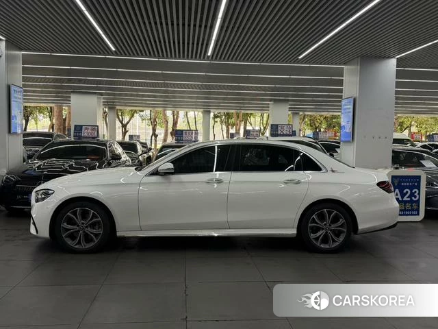 Mercedes-Benz E-class id 3993833 из Китая 4