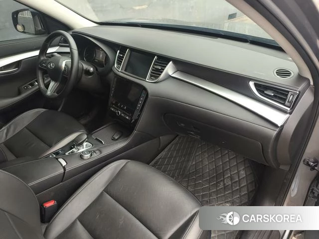 Infiniti QX50 id 4221839 из Китая 10