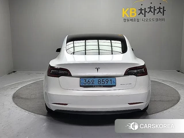 Tesla Model 3 id 3318542 из Кореи 13