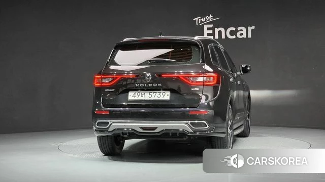 Renault Korea (Samsung) The New QM6 id 4477130 из Кореи 24