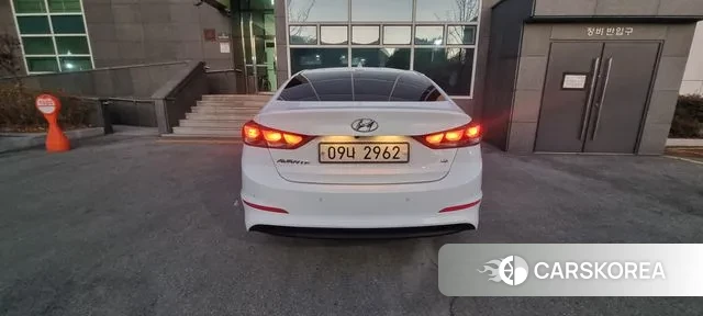 Hyundai Avante AD id 3460146 из Кореи 14
