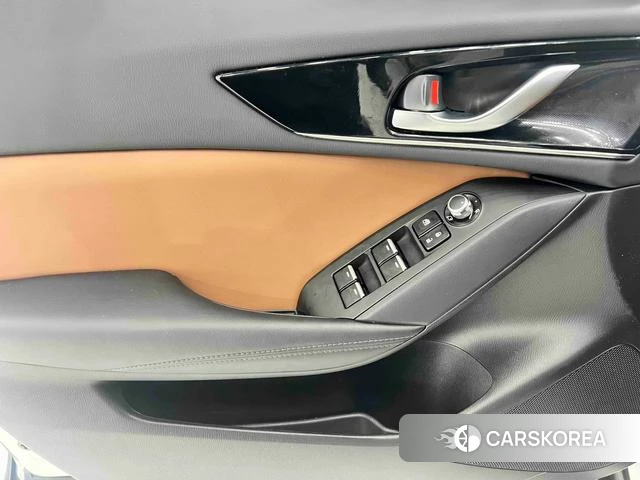 Mazda CX-4 id 4374655 из Китая 14