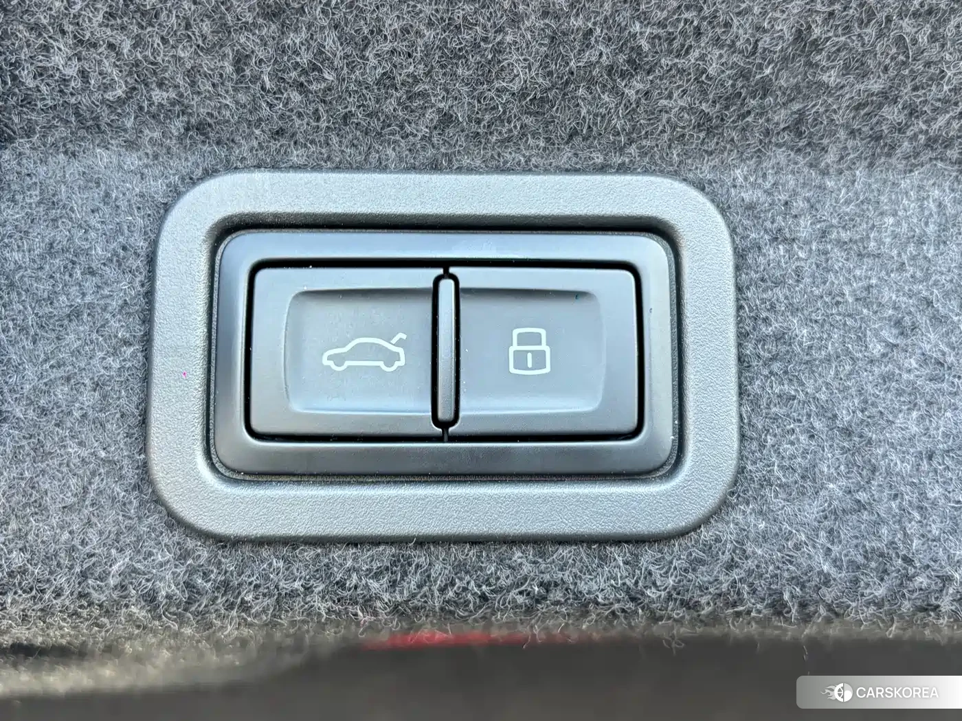Audi A6L id 4548271 из Китая 14