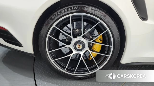 Porsche 911 id 4345531 из Кореи 24