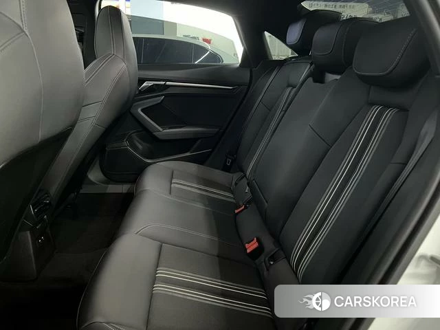 Audi A3 id 4265909 из Китая 12