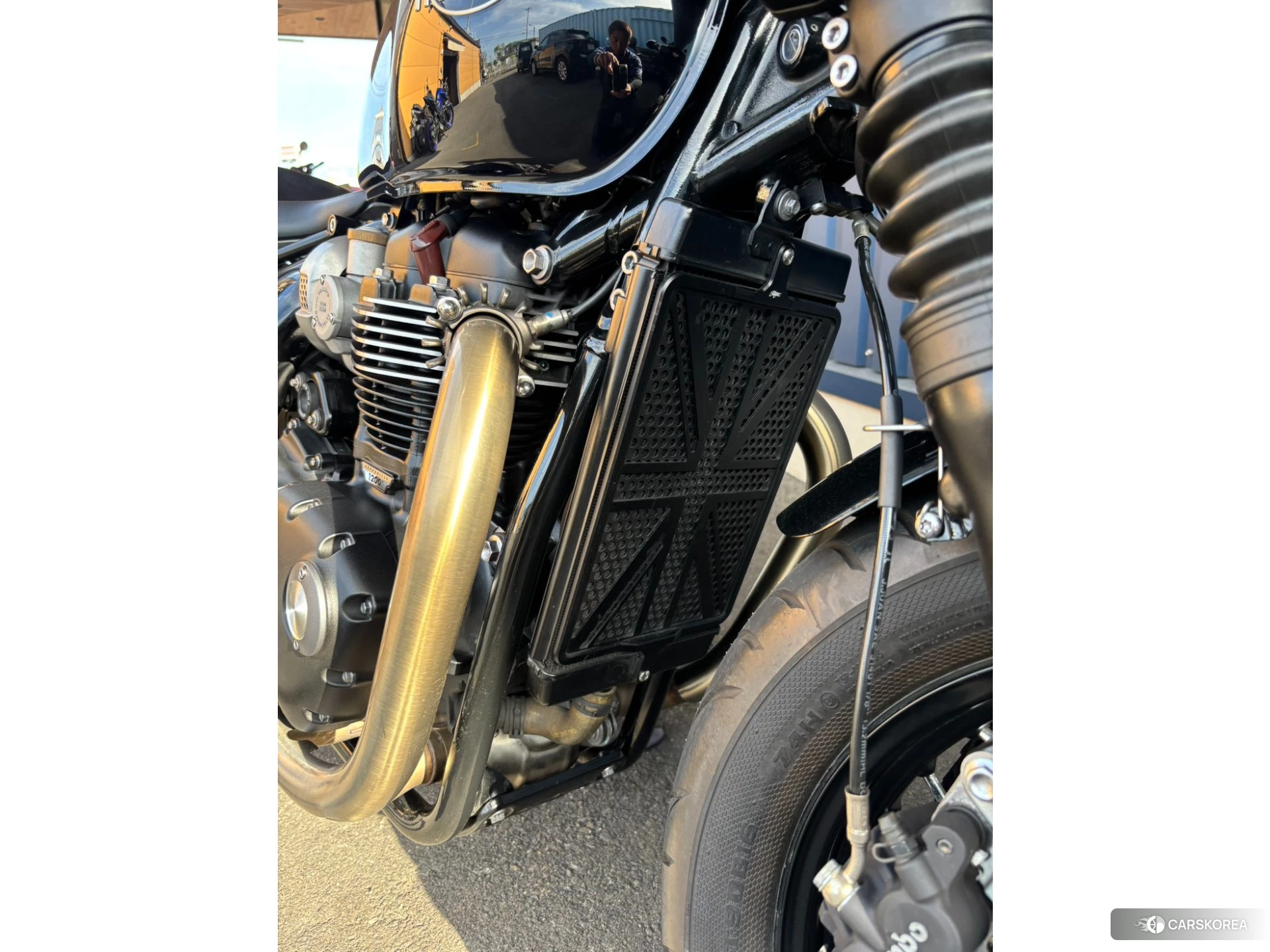 Triumph BONNEVILLE BOBBER id 4352552 из Японии 15