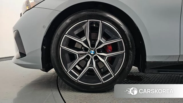 BMW 5 Series (G60) id 4725088 из Кореи 30