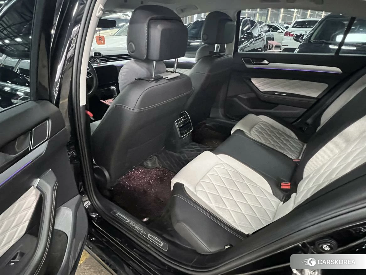 Volkswagen Magotan id 4487425 из Китая 11