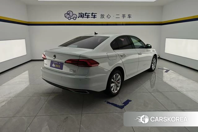 Volkswagen Bora id 4212408 из Китая 11