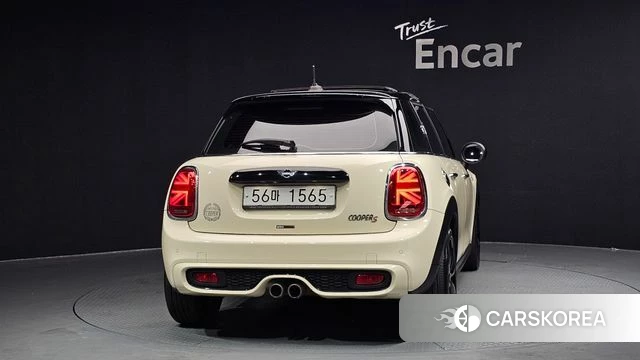 Mini Cooper S id 4310720 из Кореи 14