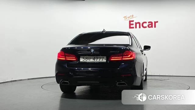 BMW 5 Series (G30) id 4708930 из Кореи 14