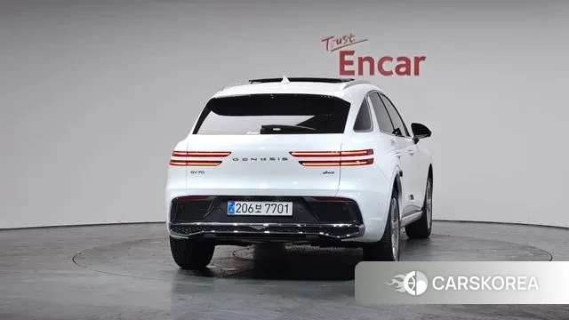 Genesis GV70 id 3689406 из Кореи 14