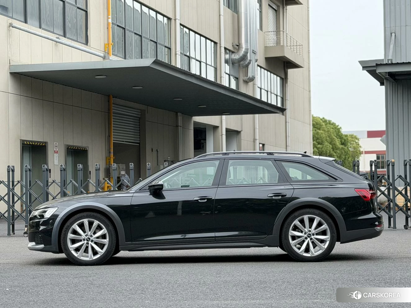 Audi A6 (import) 2020 Черный из Китая, фото 6