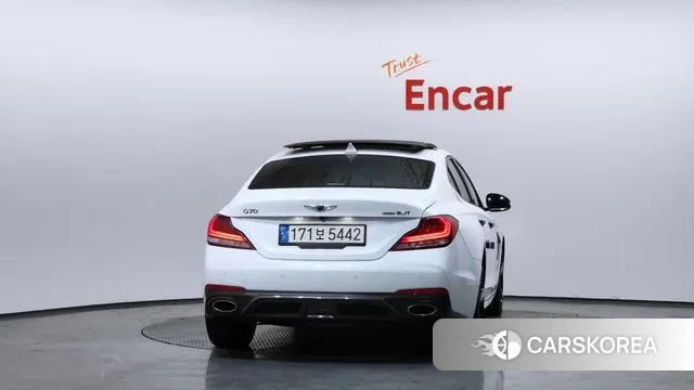 Genesis G70 id 3677096 из Кореи 13