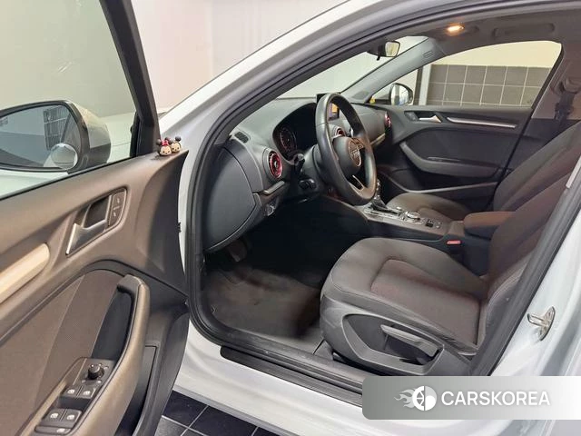 Audi A3 id 3901805 из Китая 9