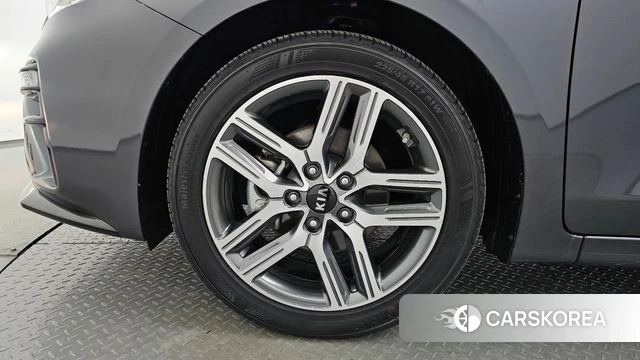 Kia Come New K3 id 3936349 из Кореи 14