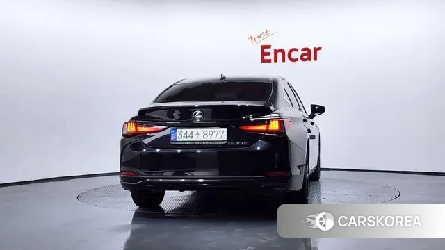 Lexus ES300h 7th generation id 3353820 из Кореи 14