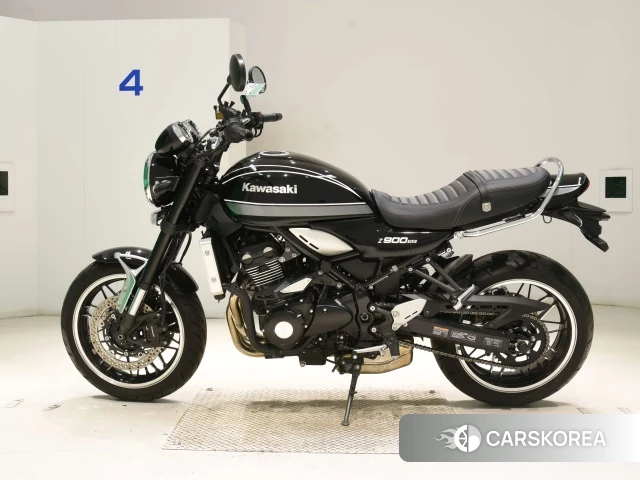Проданный Kawasaki Z900RS 2021 из Японии, фото 2