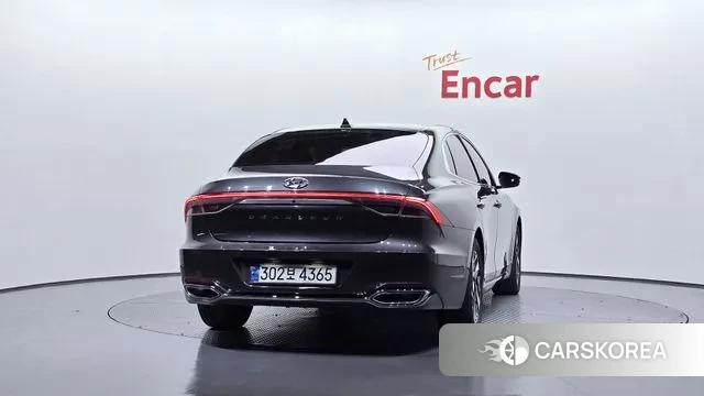 Hyundai The New Grandeur IG Hybrid id 3044570 из Кореи 14