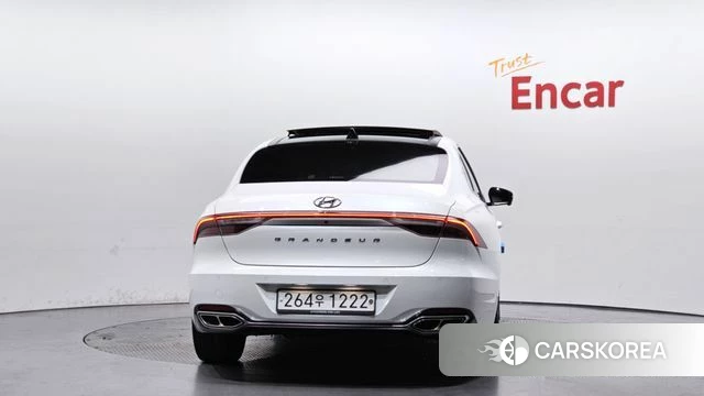 Hyundai The New Grandeur IG id 4424318 из Кореи 28