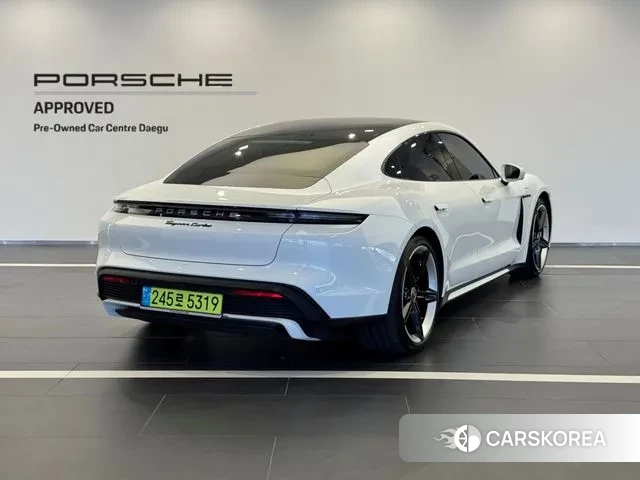 Porsche Taycan id 3689602 из Кореи 14