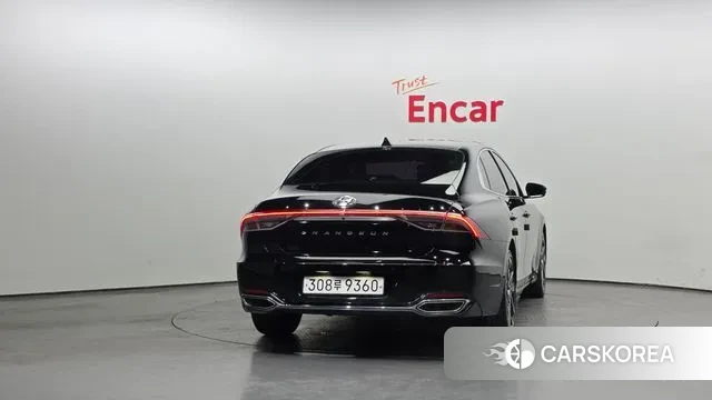 Hyundai The New Grandeur IG id 3736576 из Кореи 14