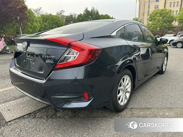 Honda Civic 2018 Темно-серый из Китая, фото 4