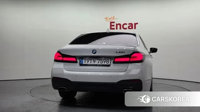 BMW 5 Series (G30) id 3002552 из Кореи 14