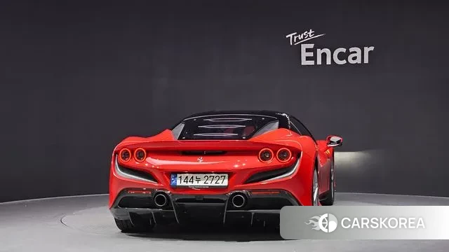 Ferrari F8 Tributo id 3016632 из Кореи 14